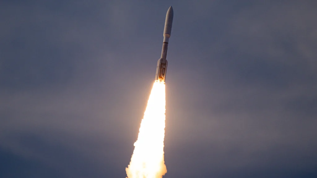 Digital Asset Investments Pull $6B as BTC Inflows Set New Records Digital asset investment products post record inflows.