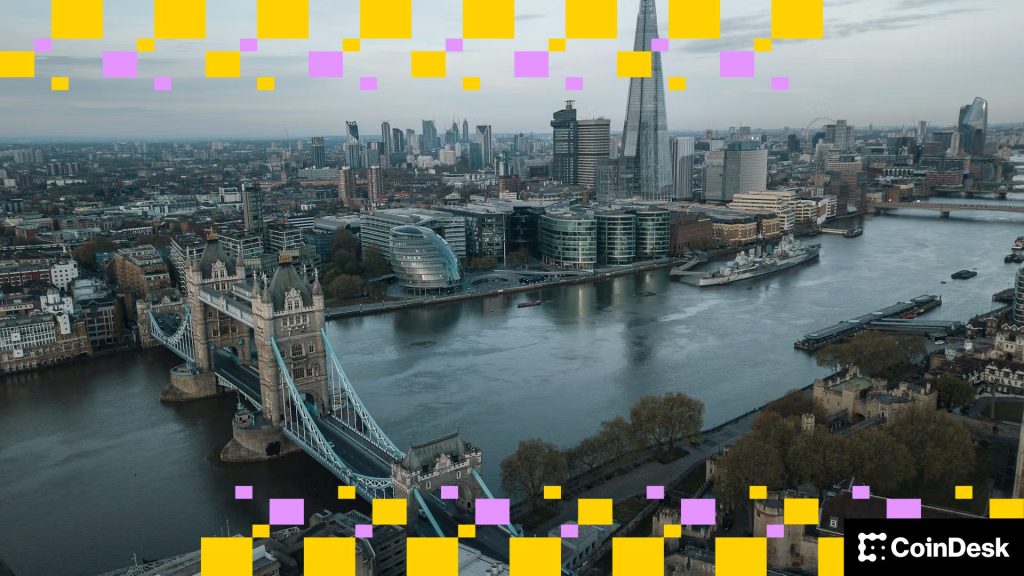A space shuttle takes off on the back of a rocket. (WikiImages/Pixabay)