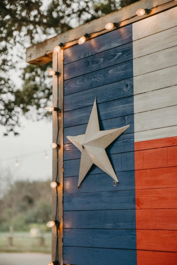 Texas Buys $5M in BTC ETF as States Edge Toward First Government Crypto Reserves Texas Buys $5M in BTC ETF as States Edge Toward First Government Crypto Reserves